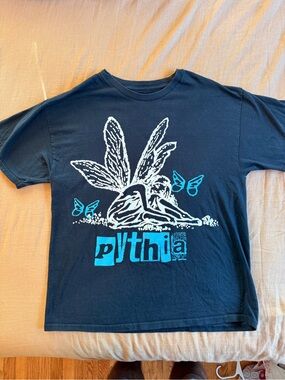Black Short Sleeve Graphic Tee with Teal Accents